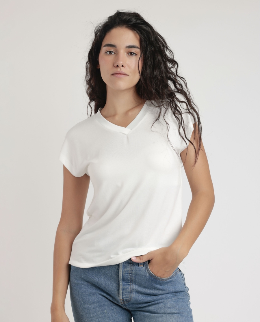 ADMAS Camiseta Manga Corta Pico Raso para Mujer CRUDO