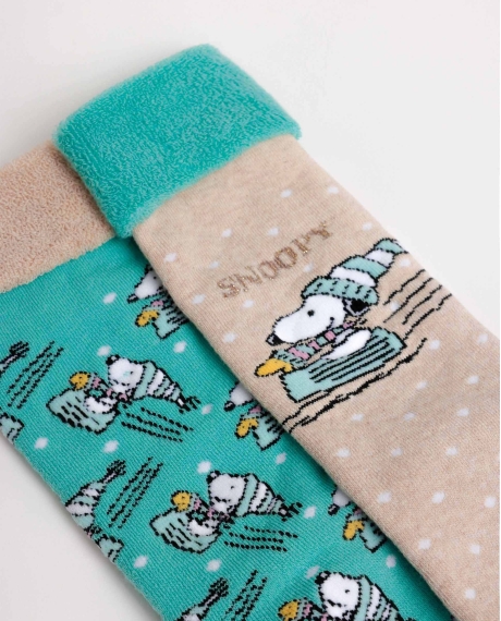 PEANUTS Calcetín Antideslizante Let It Snow para Mujer, (Caja de 6 pares) SURTIDO 2