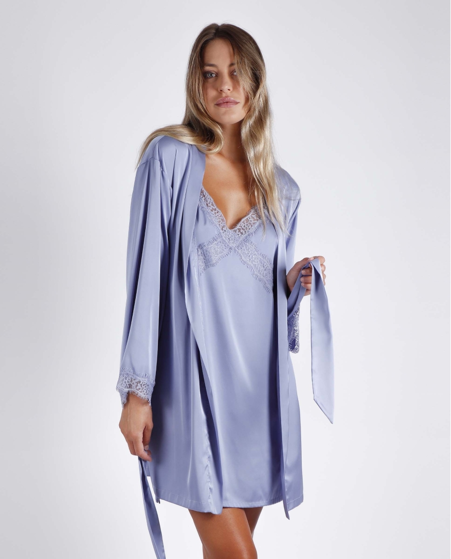 ADMAS CLASSIC Bata Manga Larga Soft Feeling para Mujer CIELO ADMAS CLASSIC Bata Manga Larga Soft Feeling para Mujer CIELO