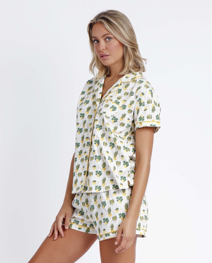 ADMAS Pijama Abierto Manga Corta Hanging Out para Mujer AMARILLO ADMAS Pijama Abierto Manga Corta Hanging Out para Mujer AMARILLO