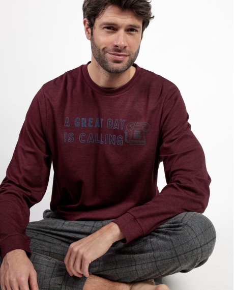 STAY AT HOME Pijama Manga Larga Calling para Hombre BURDEOS 2