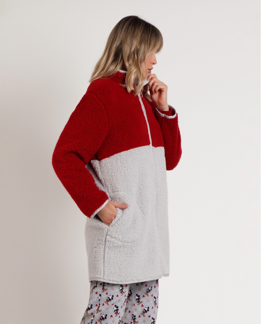 DISNEY Bata Manga Larga Calentita King Mickey para Mujer BURDEOS DISNEY Bata Manga Larga Calentita King Mickey para Mujer BURDEOS