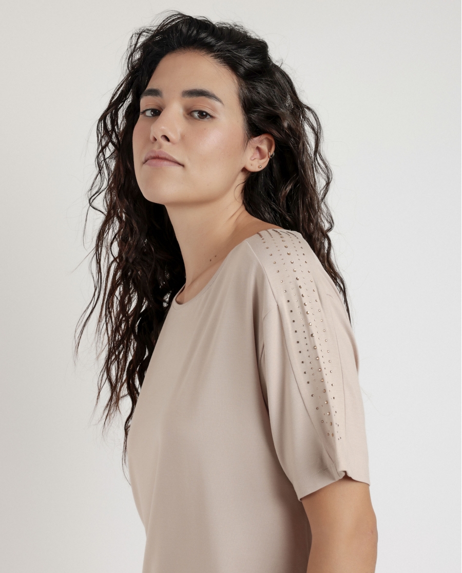 ADMAS Camiseta Manga Corta Shoulder Stones para Mujer BEIGE