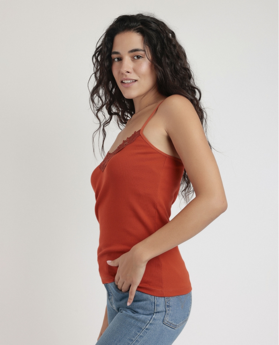 ADMAS Camiseta Tirantes Canalé Pechera para Mujer CALDERA