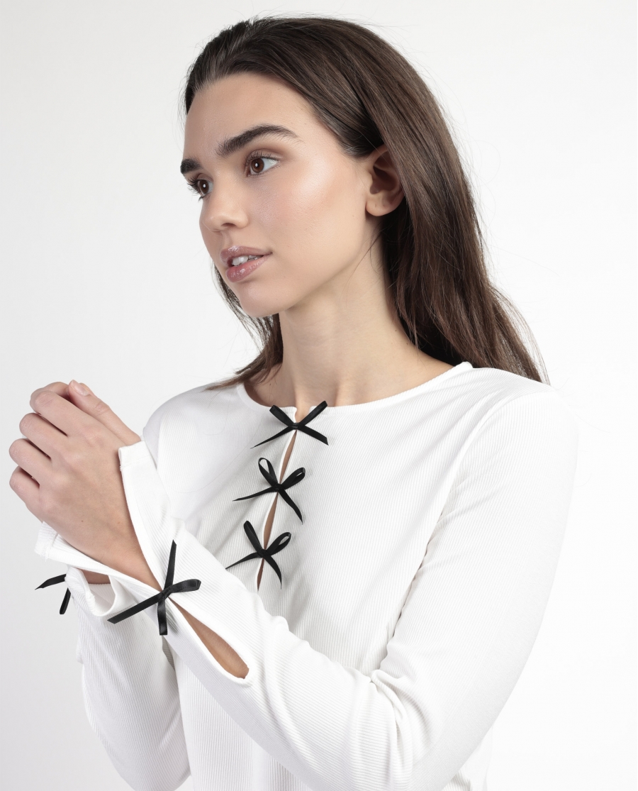 ADMAS Camiseta Manga Larga Lacitos para Mujer BLANCO