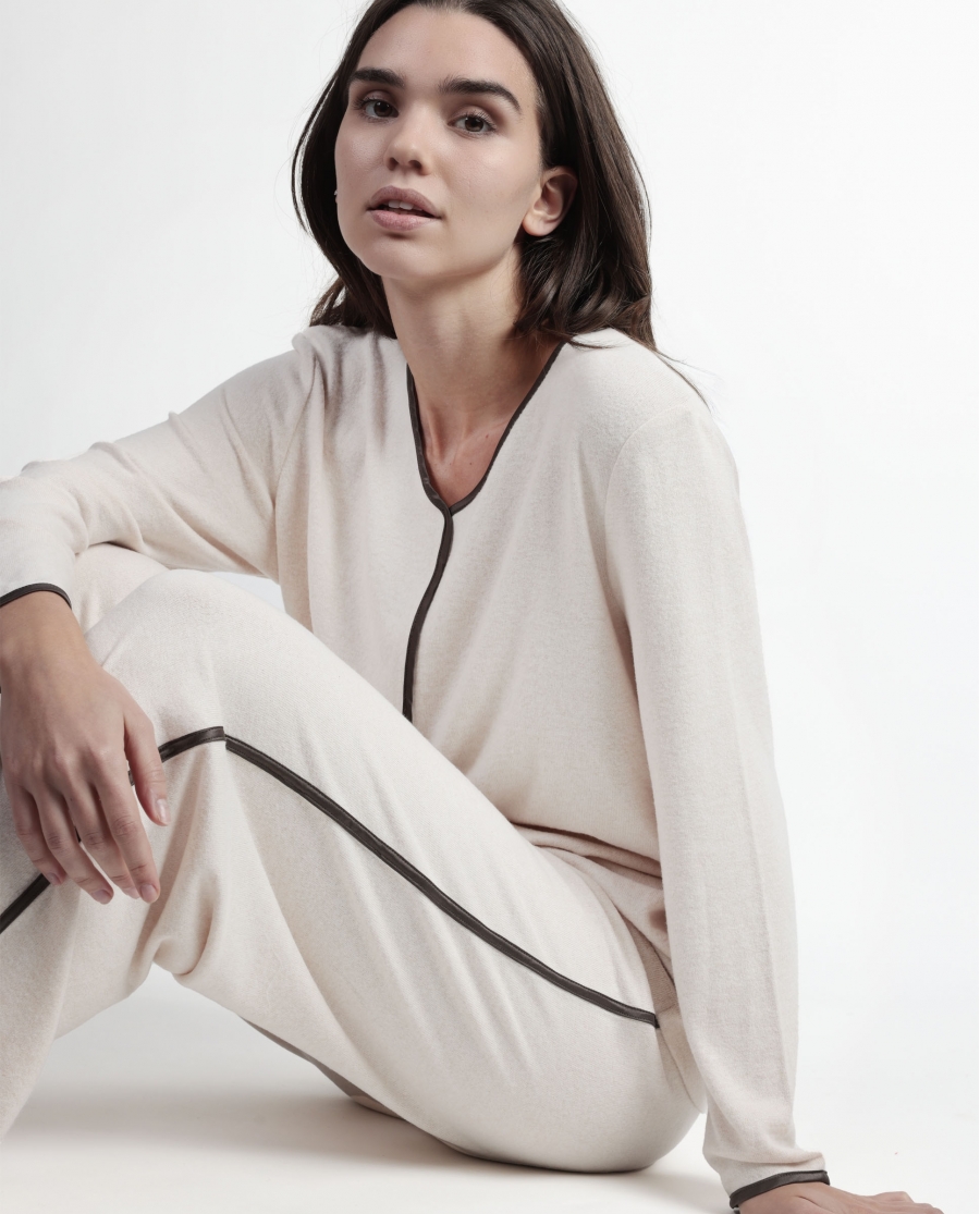 ADMAS CLASSIC Pijama Manga Larga Pico Elegant At Home para Mujer BEIGE