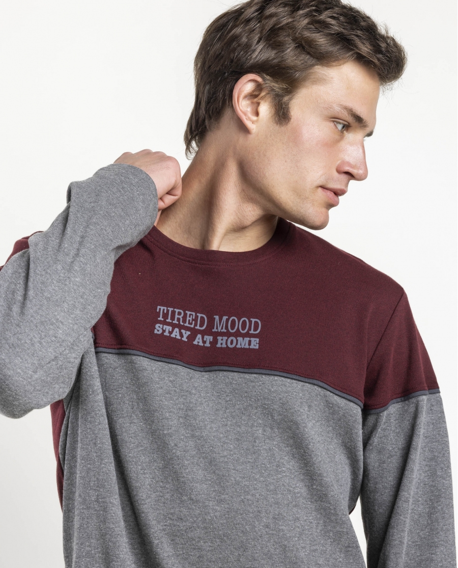 STAY AT HOME Pijama Manga Larga Tired Mood para Hombre BURDEOS