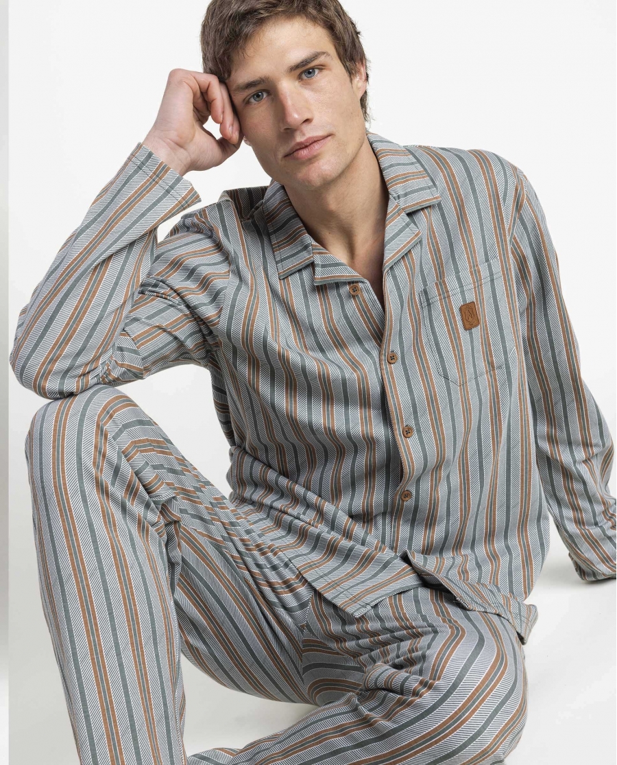 ADMAS CLASSIC Pijama Abierto Manga Larga Caribou para Hombre VERDE